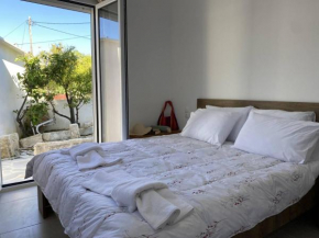 Orphanos Apartment